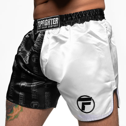 Topfighter Muay Thai Short Ikonisches Logo • Schwarz/Weiß