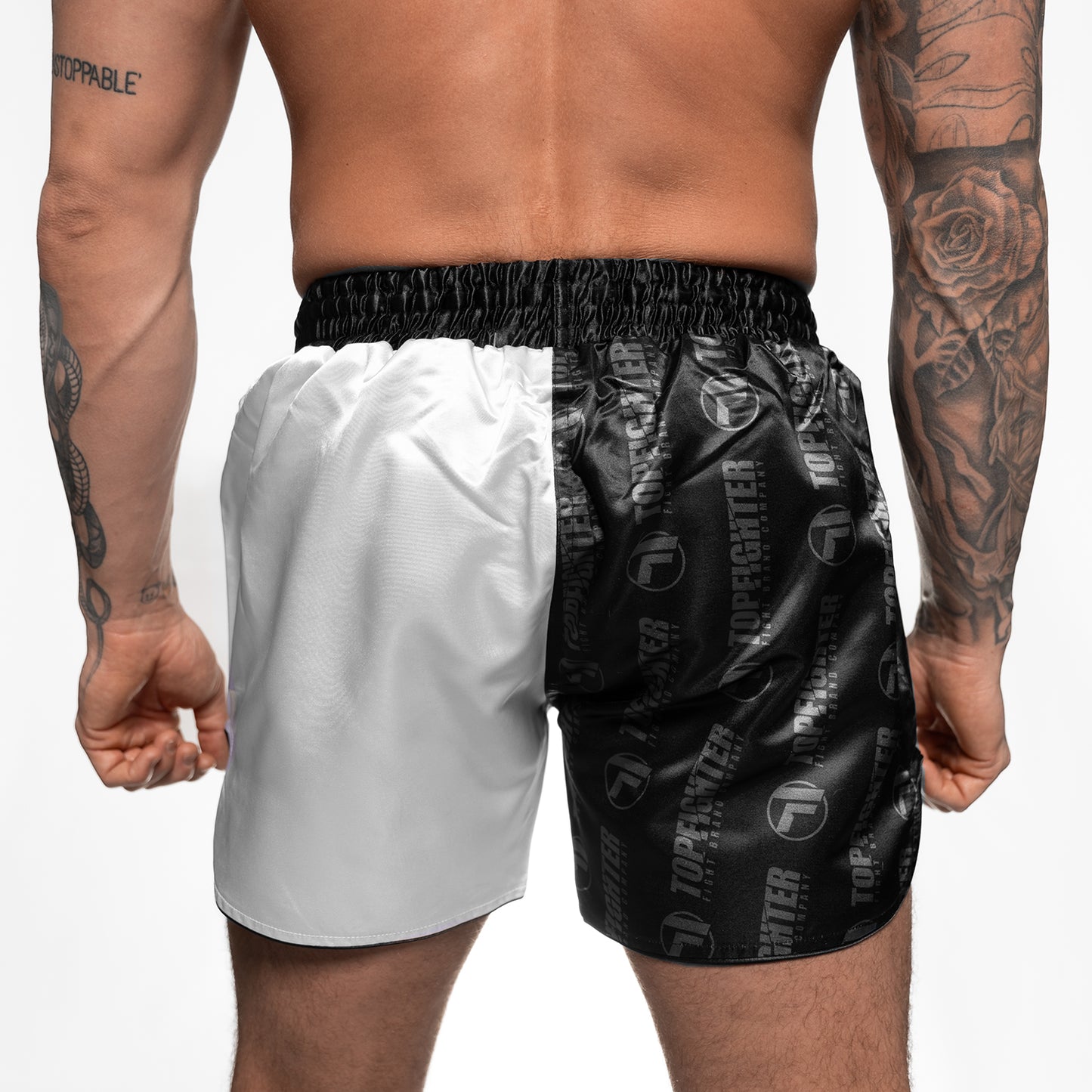 Topfighter Muay Thai Short Ikonisches Logo • Schwarz/Weiß